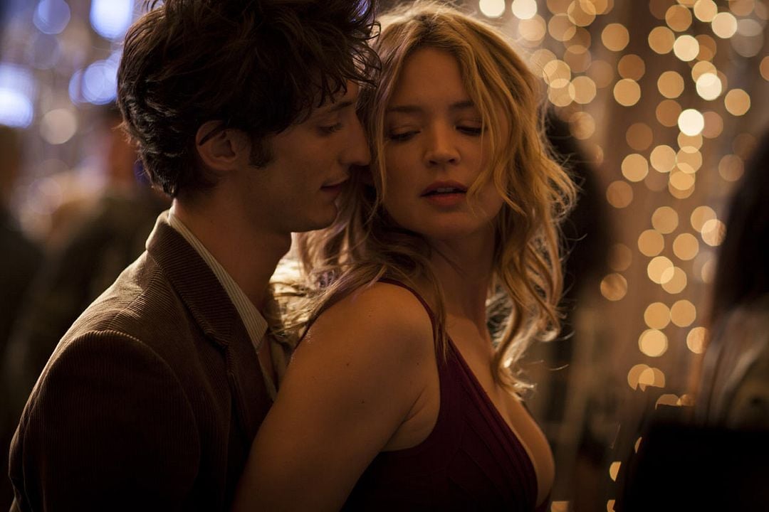 Son Moda Aşk : Fotoğraf Pierre Niney, Virginie Efira